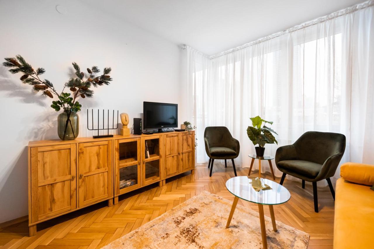 Metro Swietokrzyska Boho Aesthetic Apartment Warschau Buitenkant foto