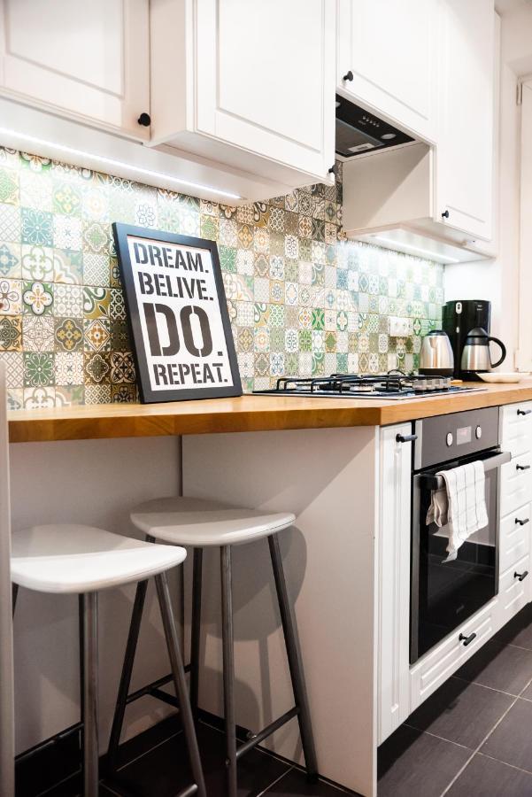 Metro Swietokrzyska Boho Aesthetic Apartment Warschau Buitenkant foto